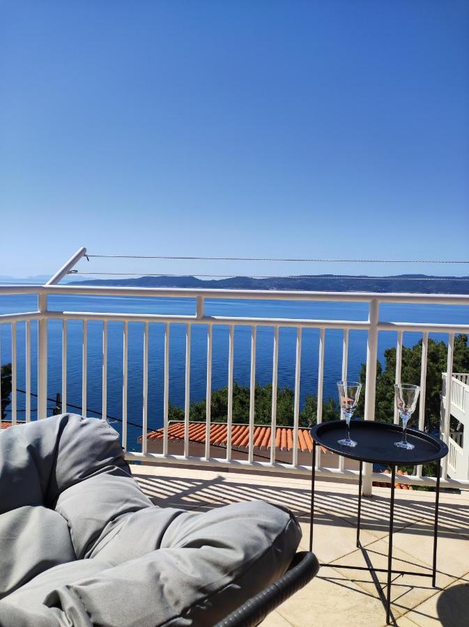 Beautiful Apartment 80 M From The Sea Marusici  Exterior photo