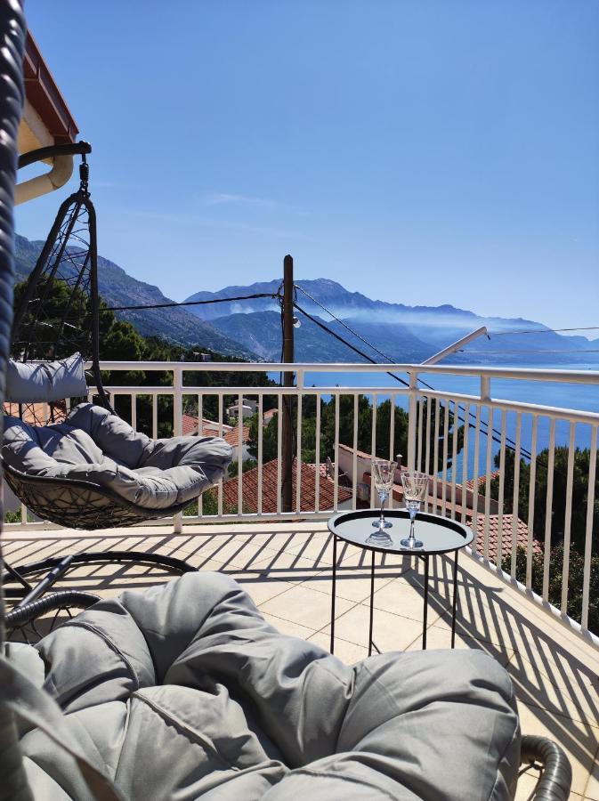 Beautiful Apartment 80 M From The Sea Marusici  Exterior photo